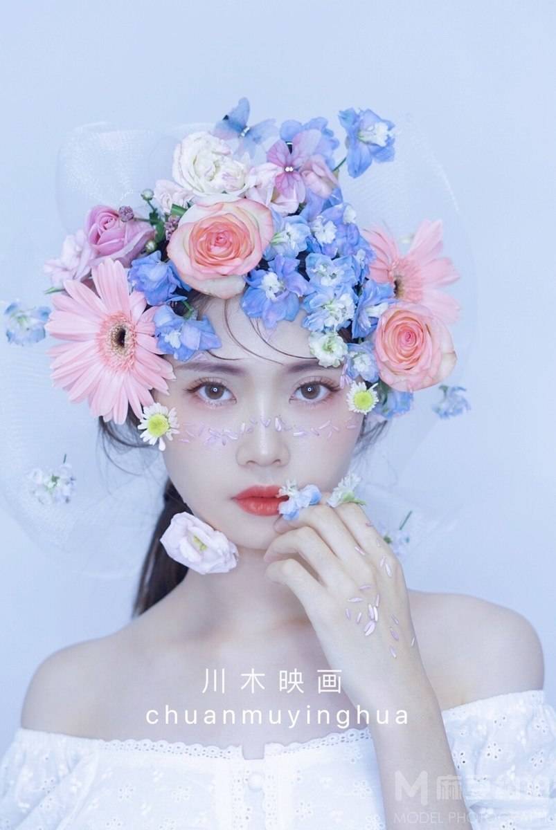 妆容模特