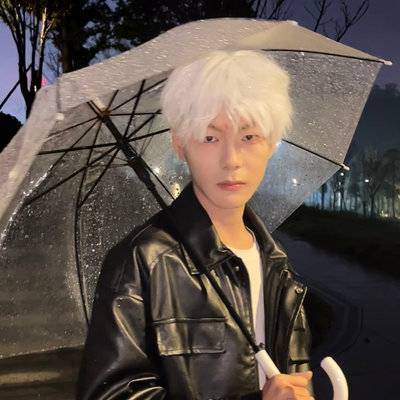 黑白模特