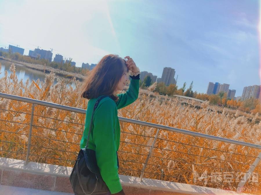 胶片模特
