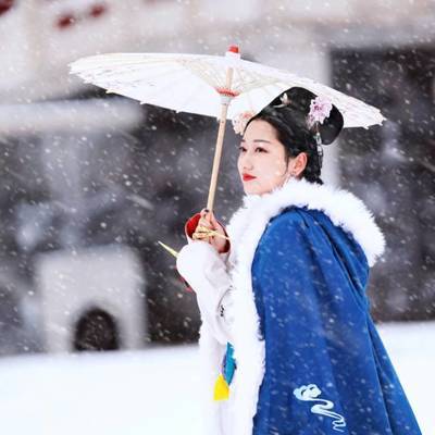 汉服模特