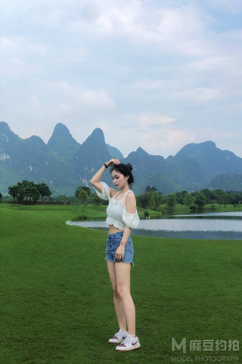 校园模特