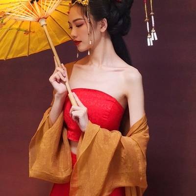 民国模特