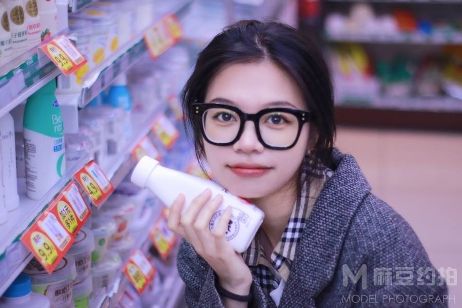 少女模特