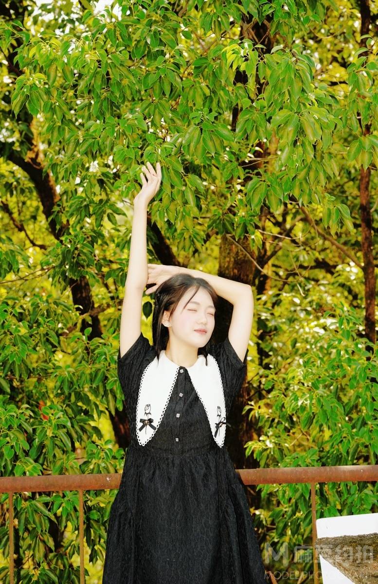 胶片模特