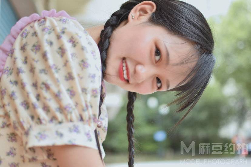 校园模特