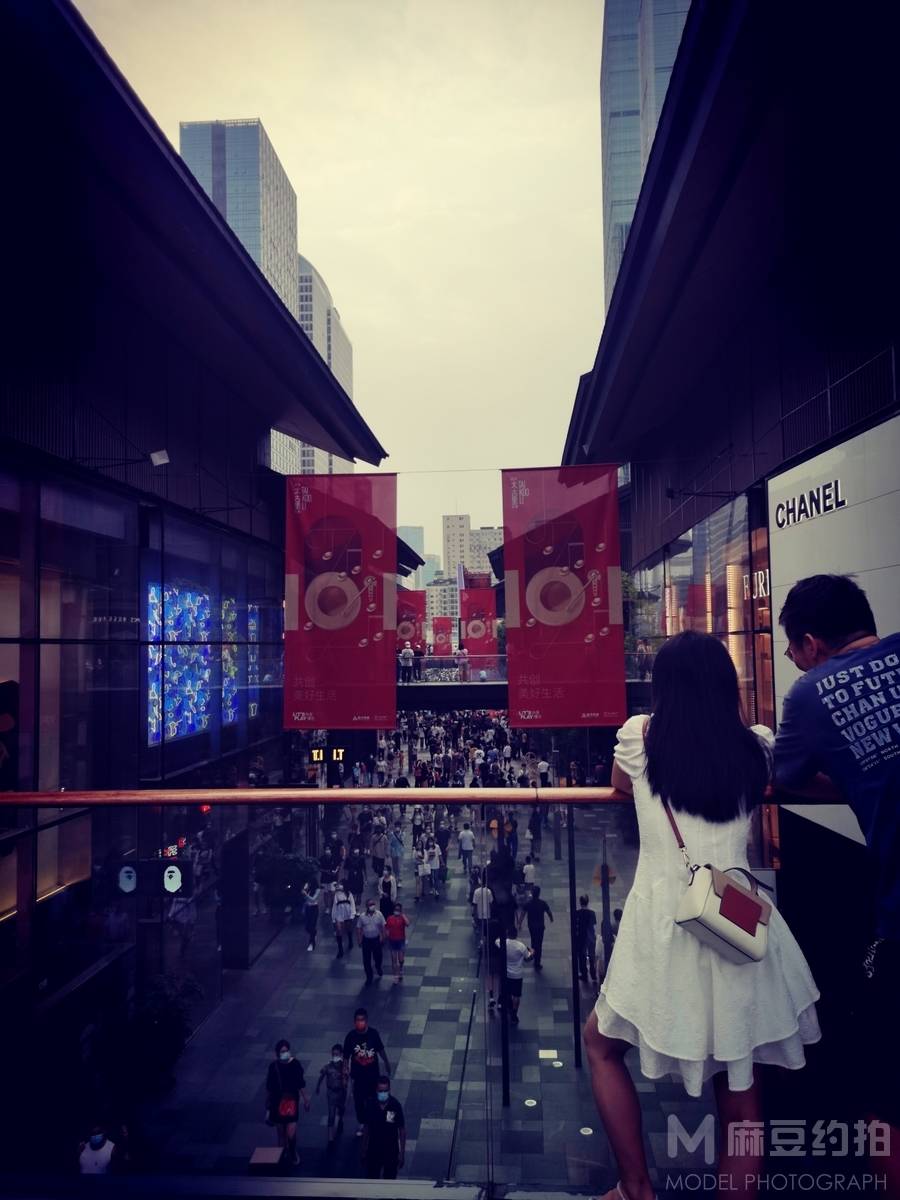 纪实模特
