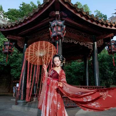 汉服模特