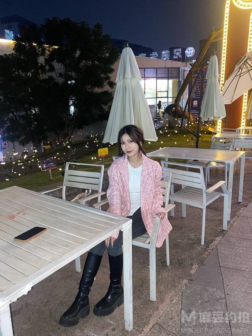 妆容模特