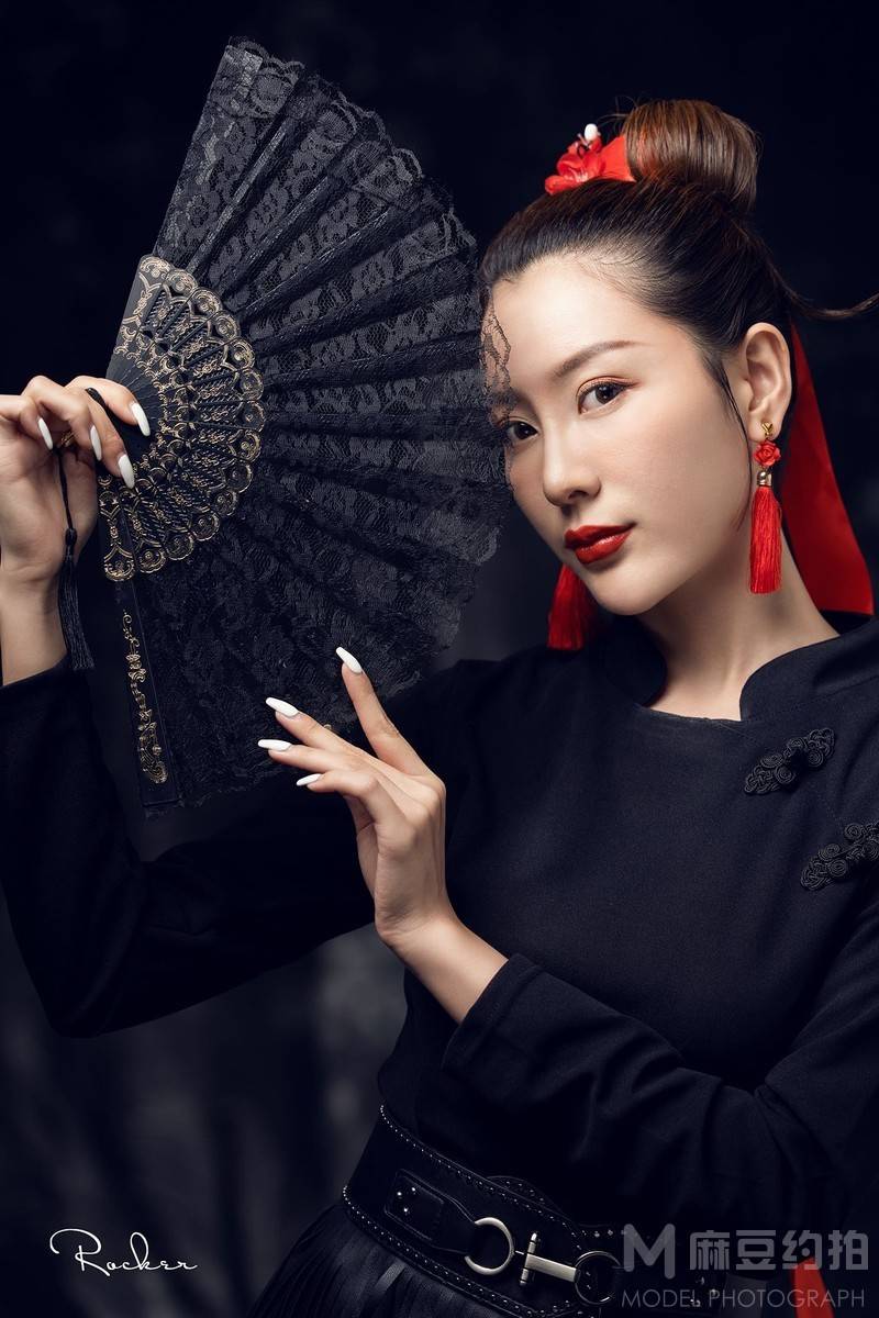 暗黑模特