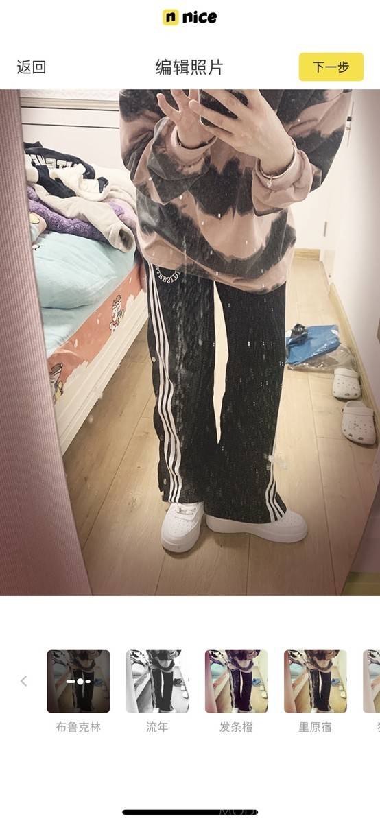 胶片模特