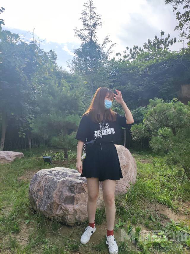 校园模特