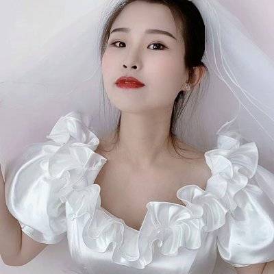 黑白模特