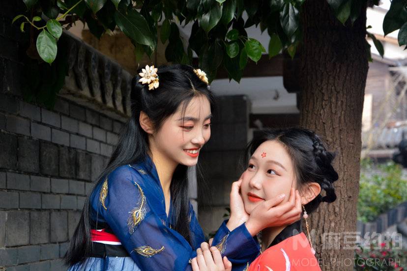 清新模特