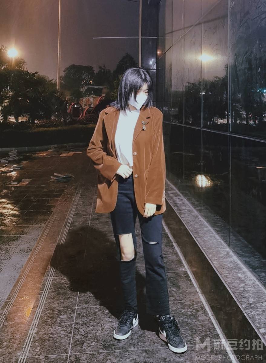 情侣模特