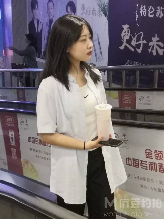 胶片模特