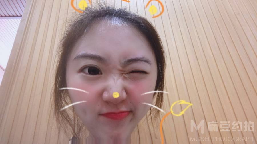 校园模特