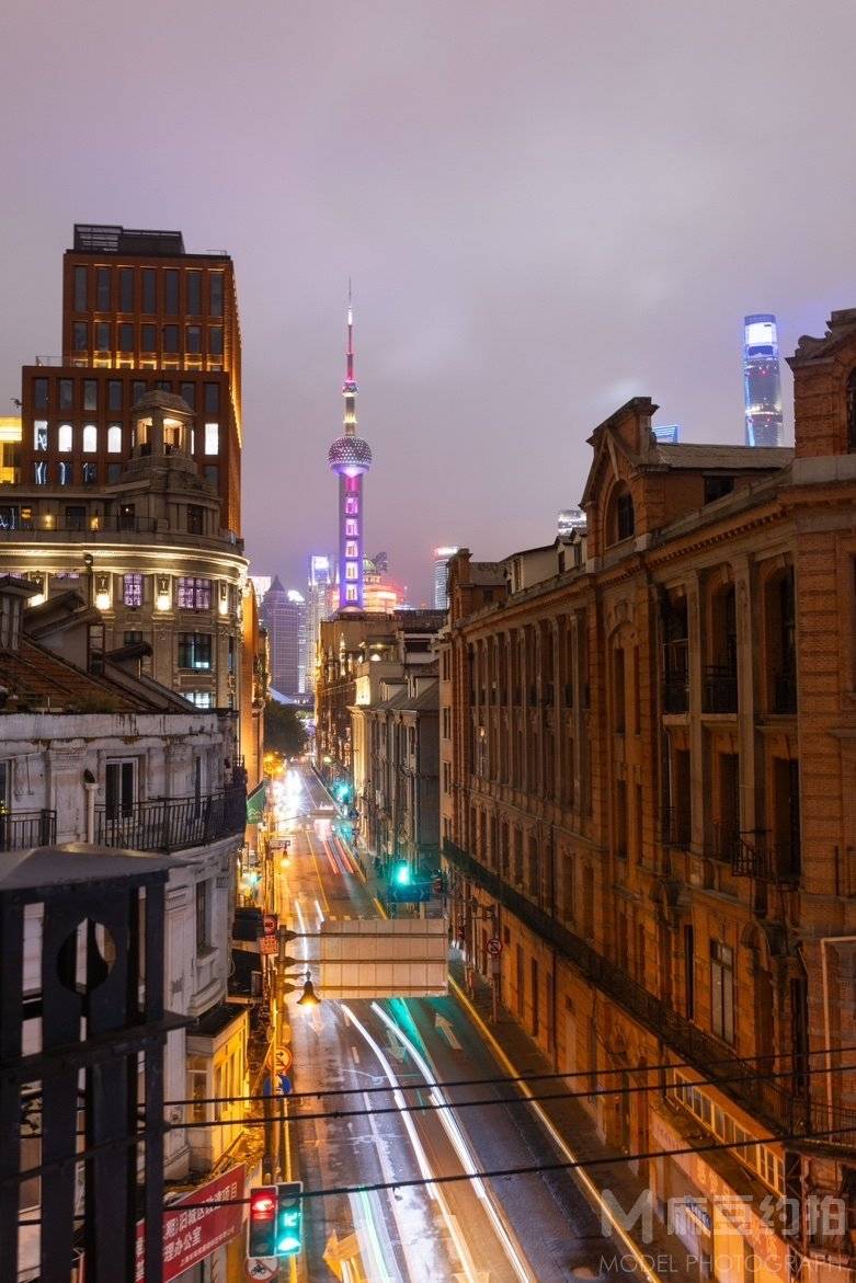 夜景模特