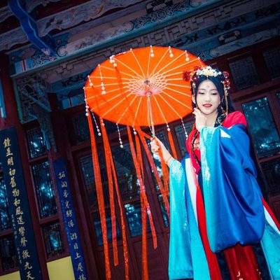 汉服模特