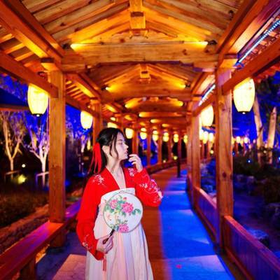 汉服模特