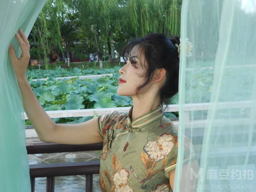 民国模特
