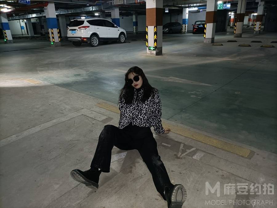 暗黑模特