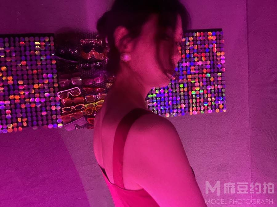 胶片模特