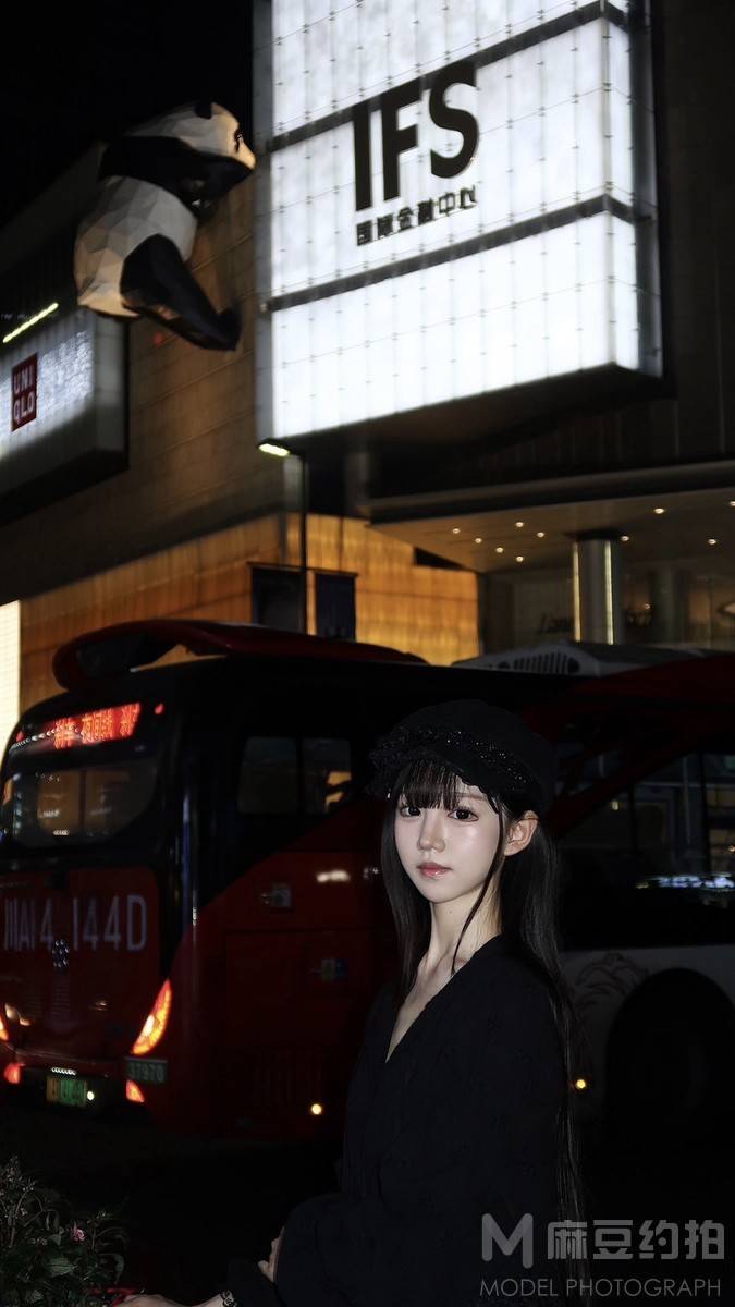 胶片模特