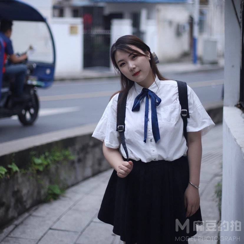 黑白模特
