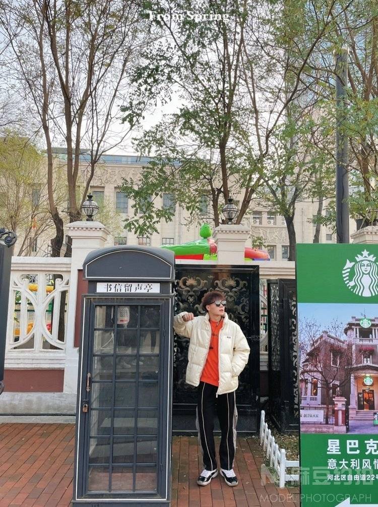 胶片模特