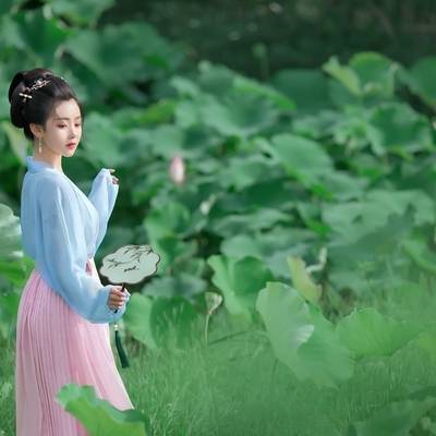 汉服模特