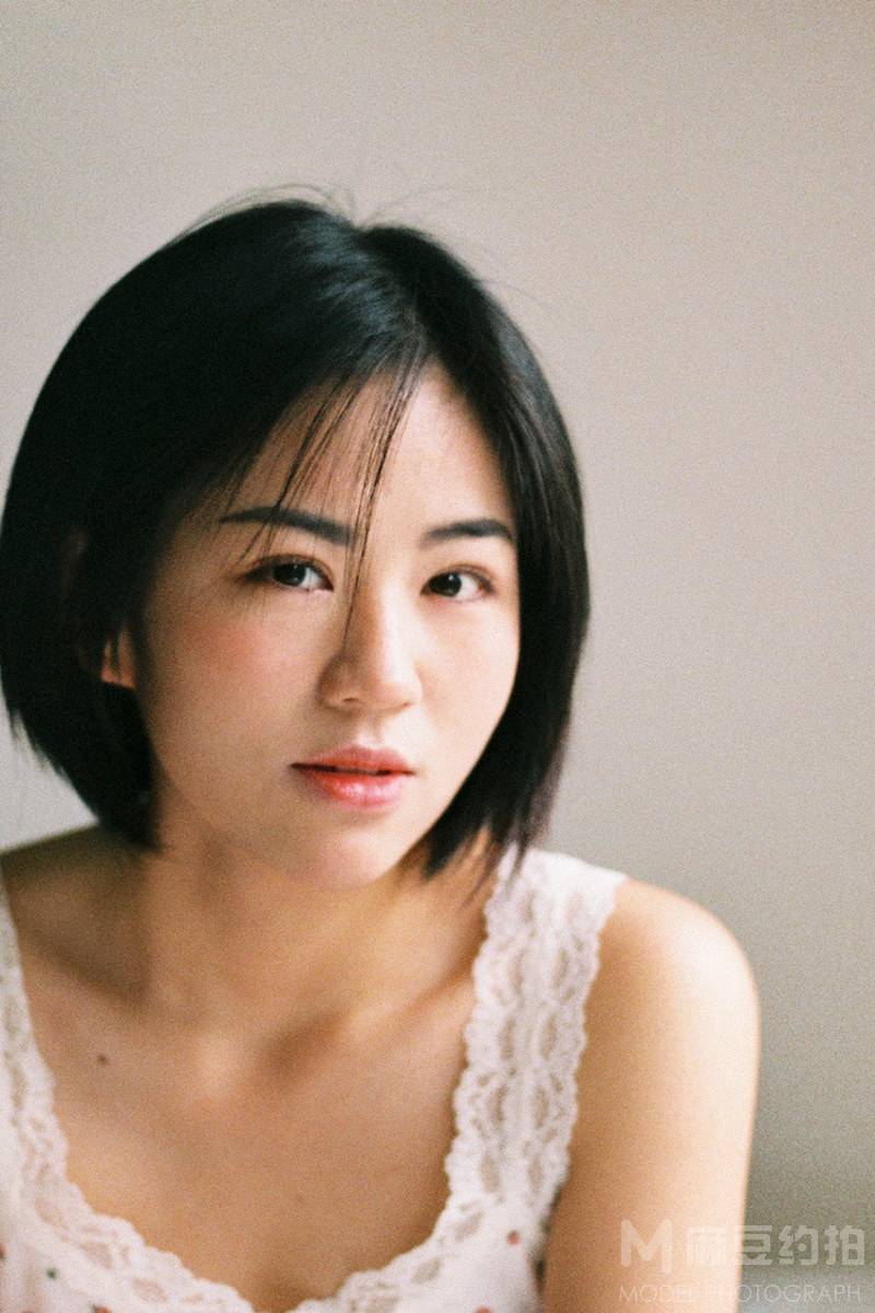胶片模特