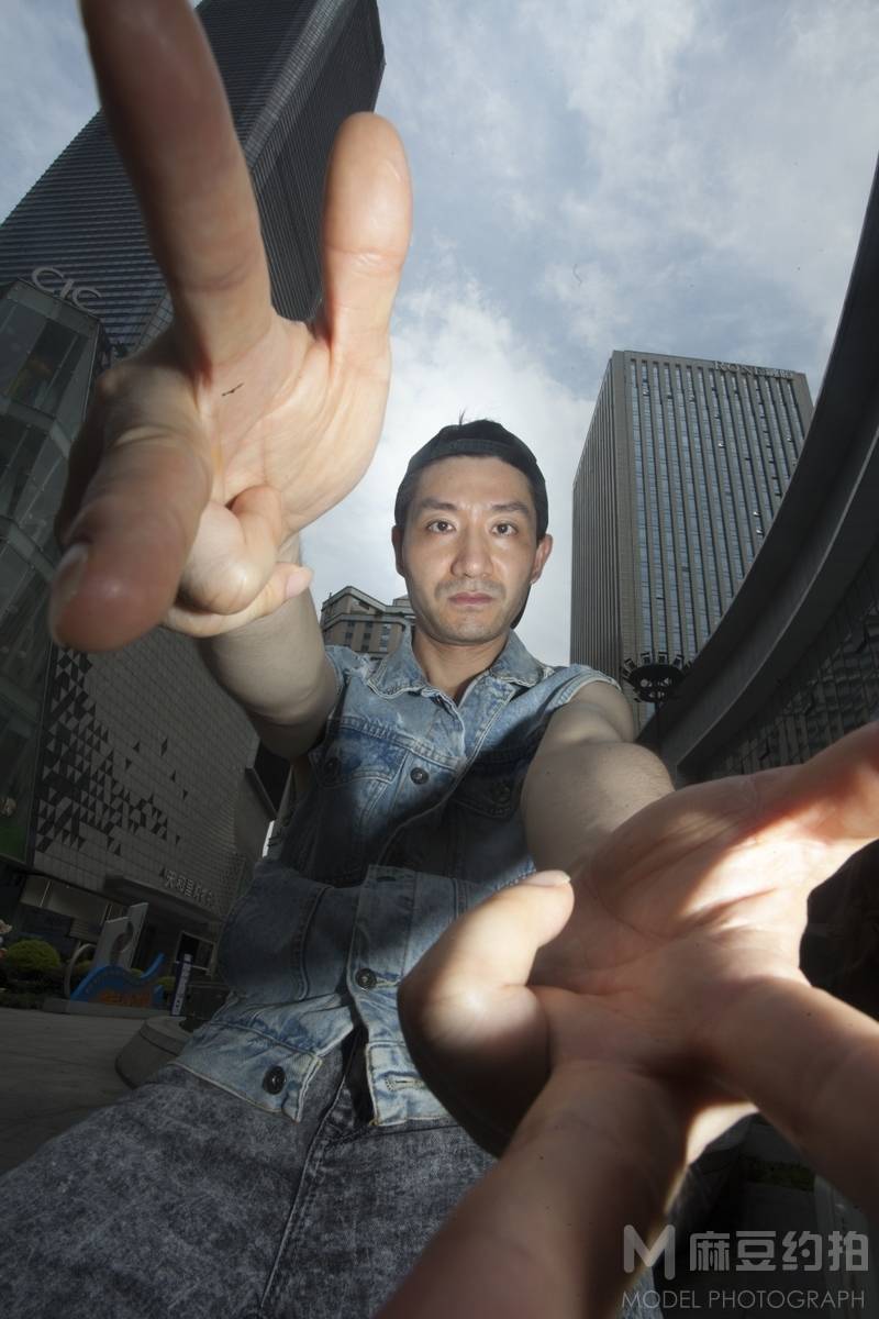 暗黑模特