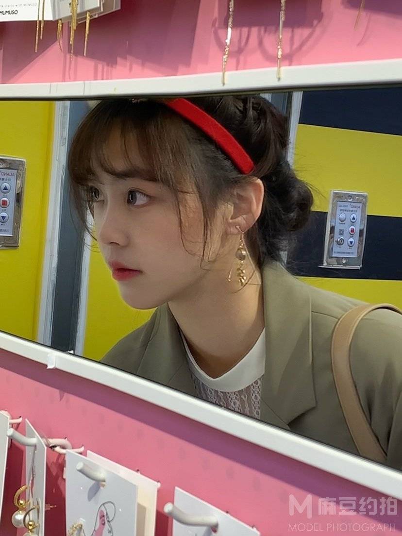 少女模特