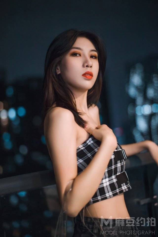 夜景模特