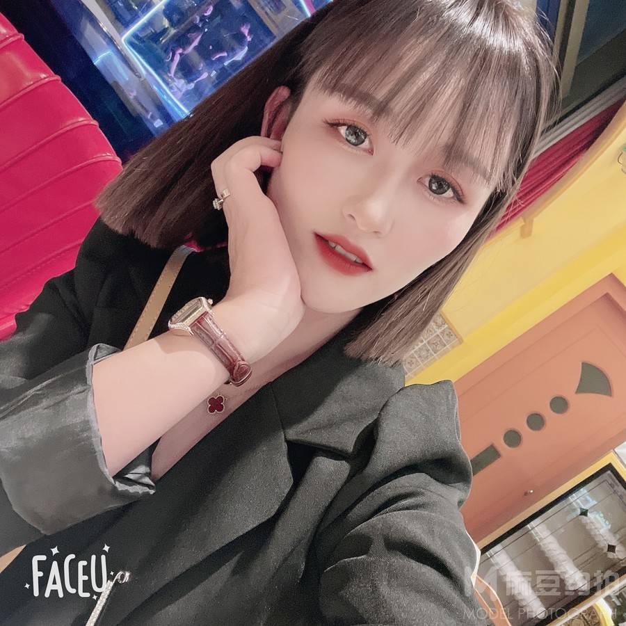 妆容模特