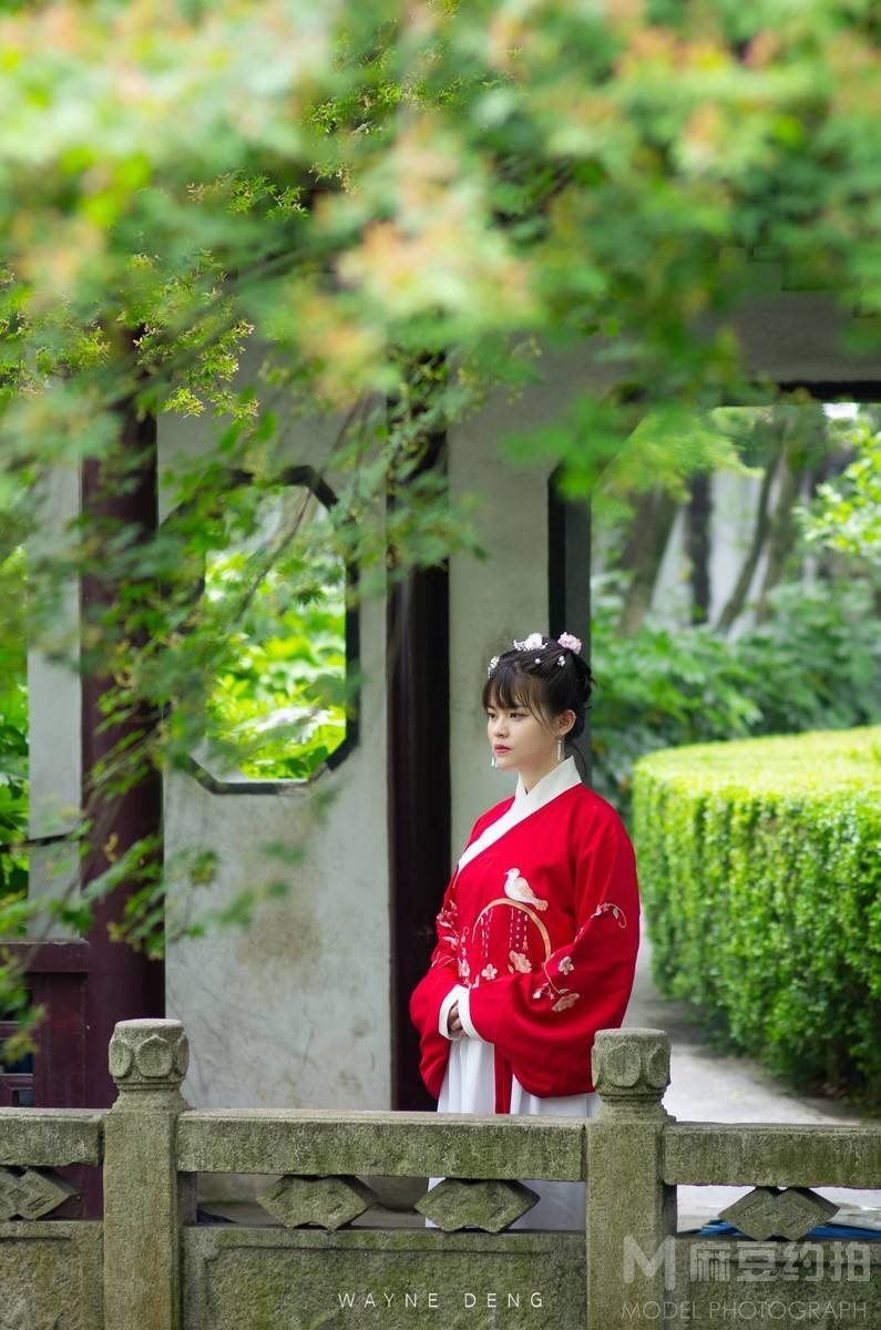 汉服模特