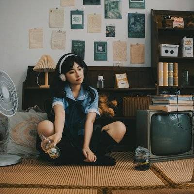 情绪模特
