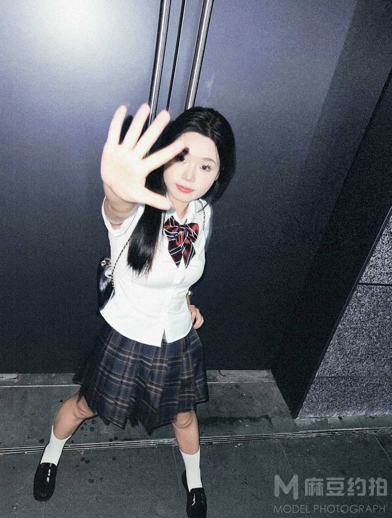 胶片模特