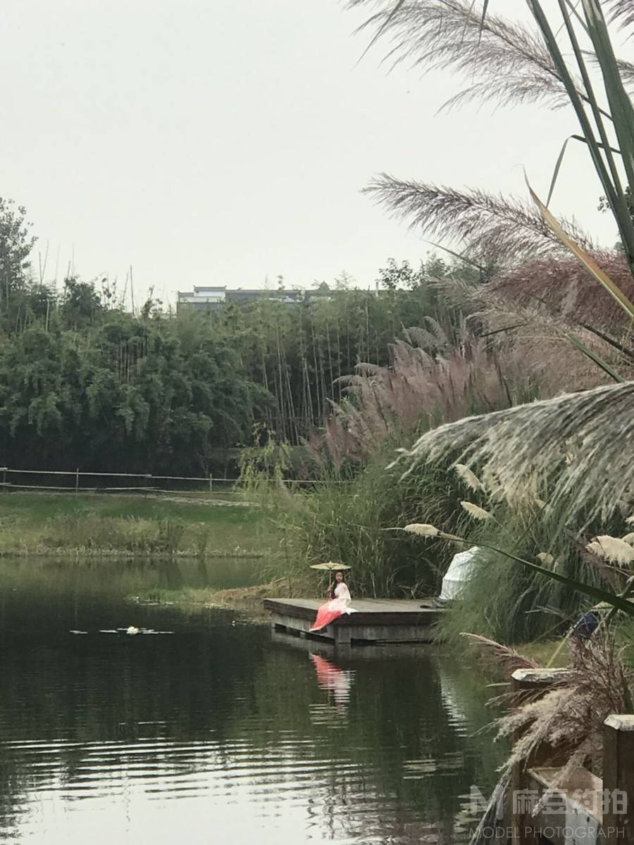 民国模特