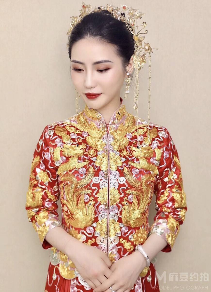 妆容模特
