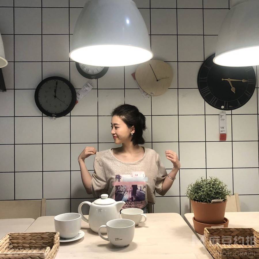 妆容模特