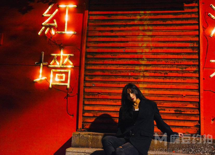 夜景模特