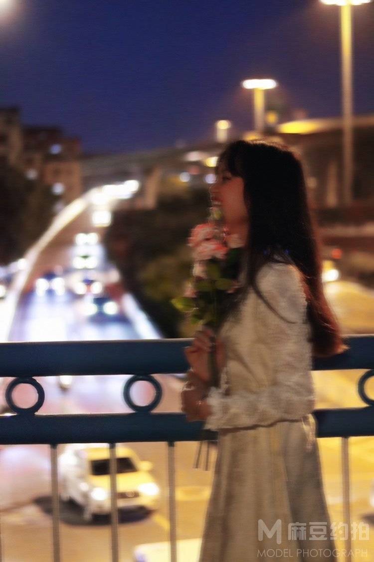 夜景模特