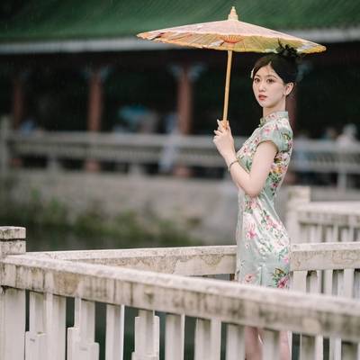 民国模特