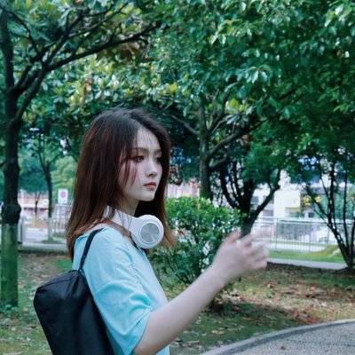清新模特