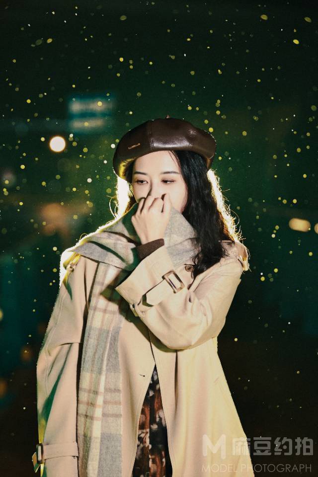 情绪模特