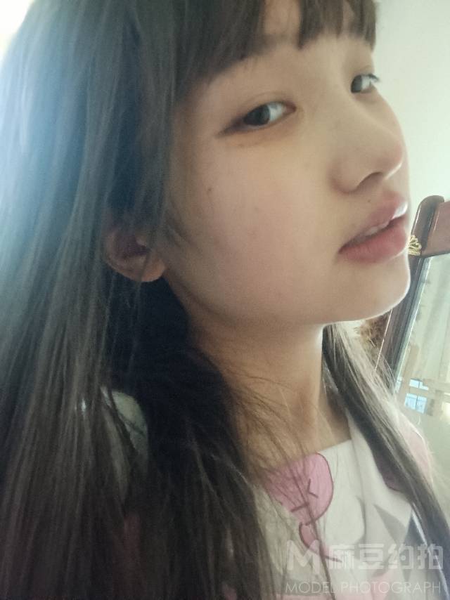 少女模特