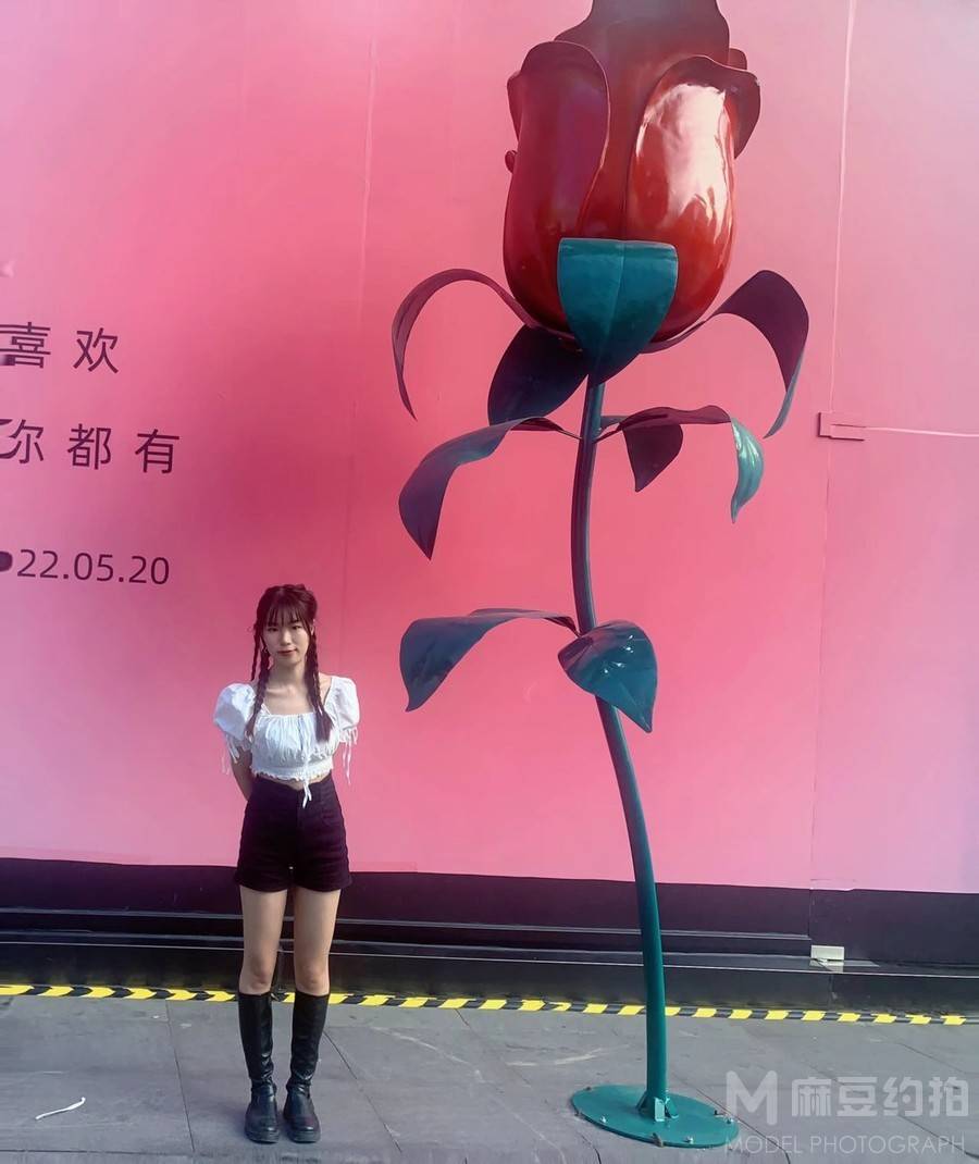 校园模特