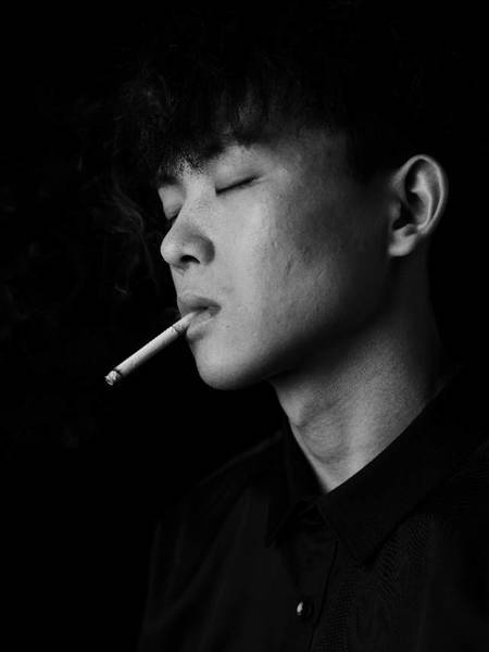 黑白模特