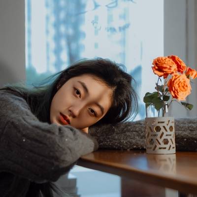 情绪模特